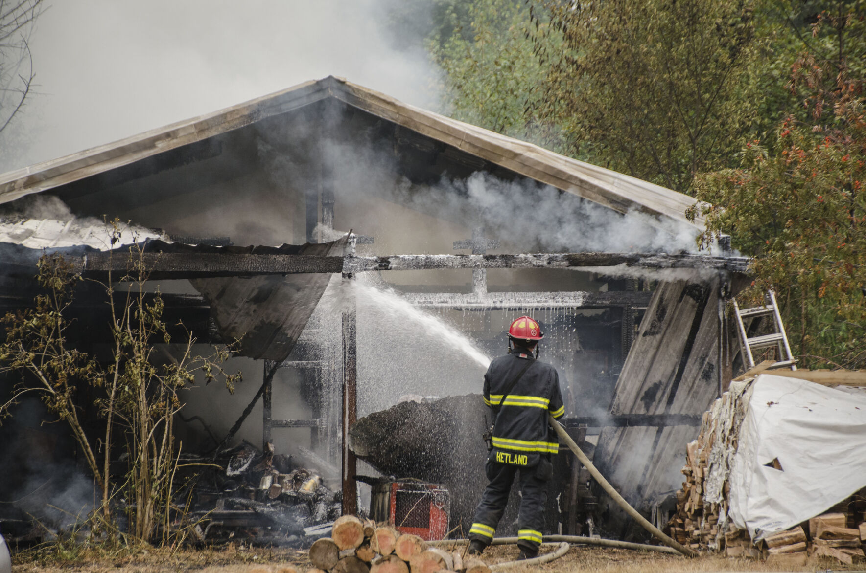 200924.sirens.rainierfire.4.jpg